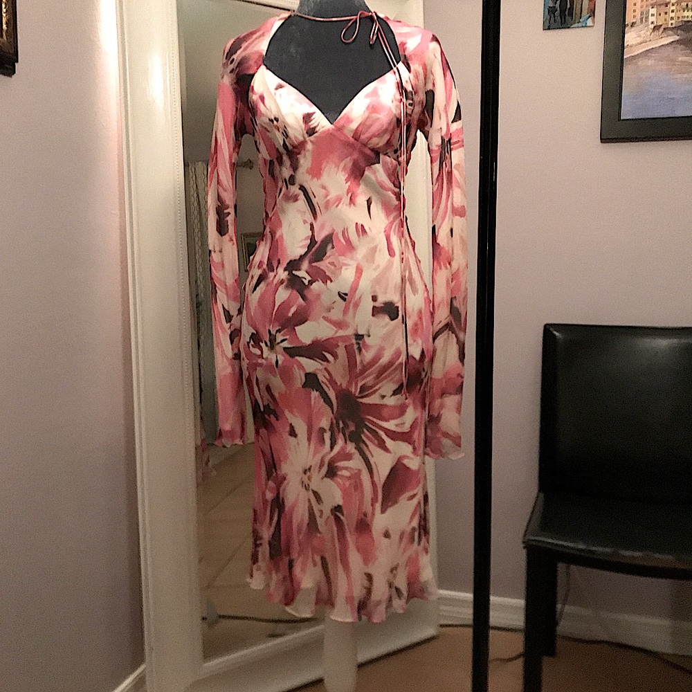 SHAWN RAY FONS Designer.    100% Silk.    Size 2-4